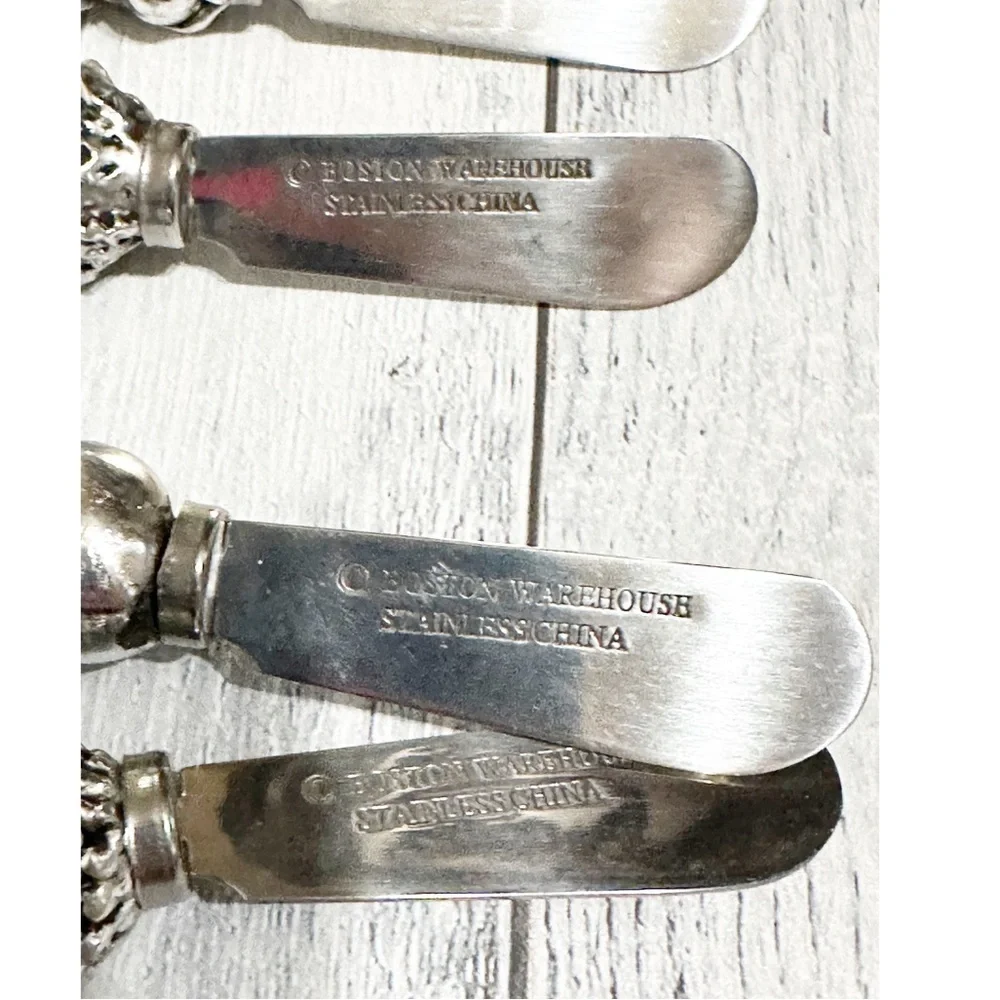 Boston Warehouse Spreaders 4 Fruit Themed Cheese/Butter Cheeseboard  Knives